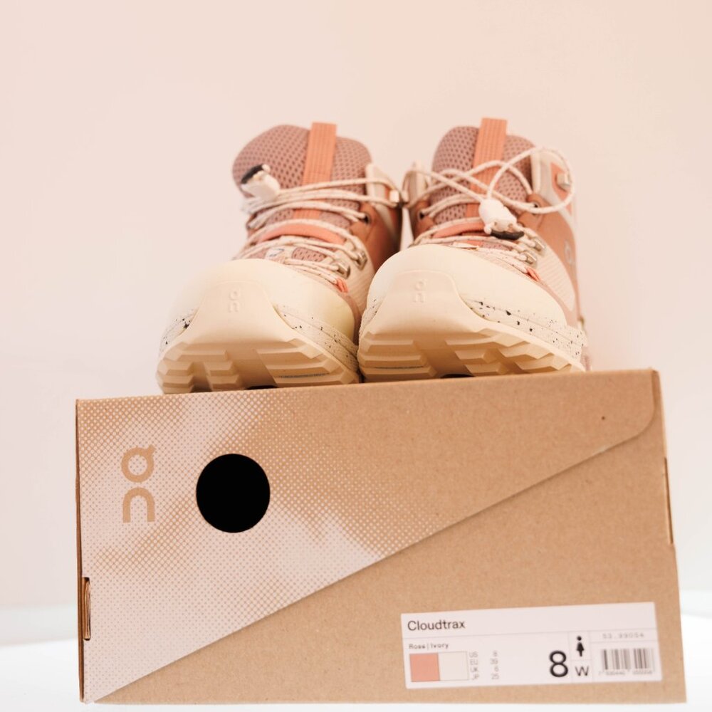 ON Running Cloudtrax Running Sneakers Size 8 Wome… - image 12